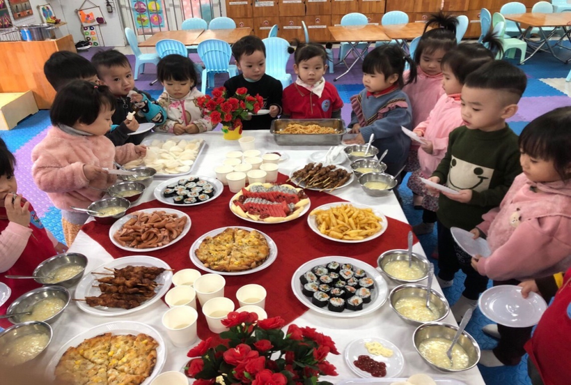 G:\Diễm MG Tuổi thơ\15. Ảnh\Buffe\z3999631552790_25e2ac12868e34b7b02635baf99e442b.jpg