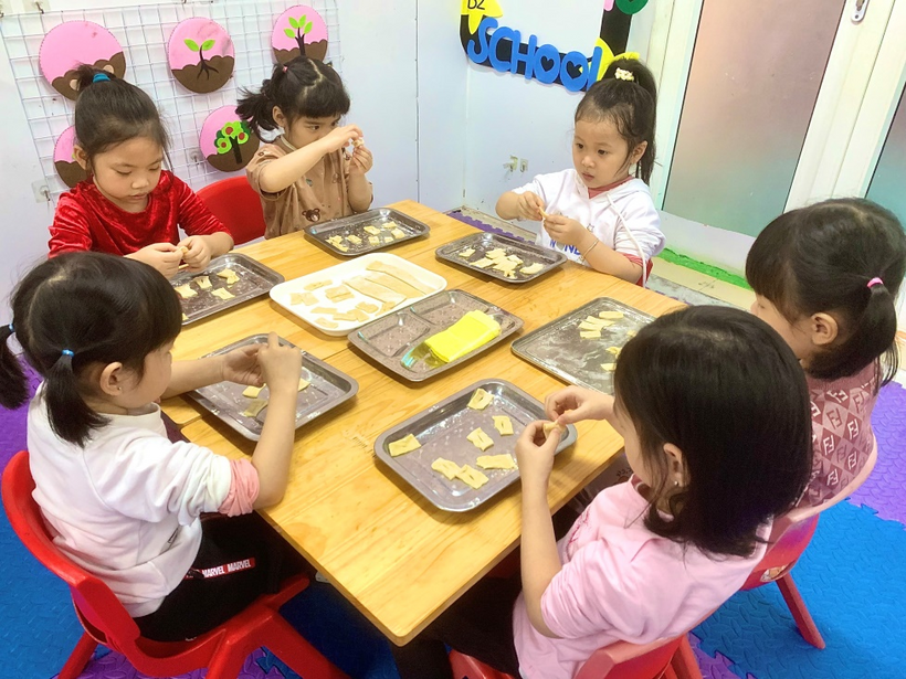 G:\Diễm MG Tuổi thơ\20. Truyền thông\Bánh cavat\B...jpg