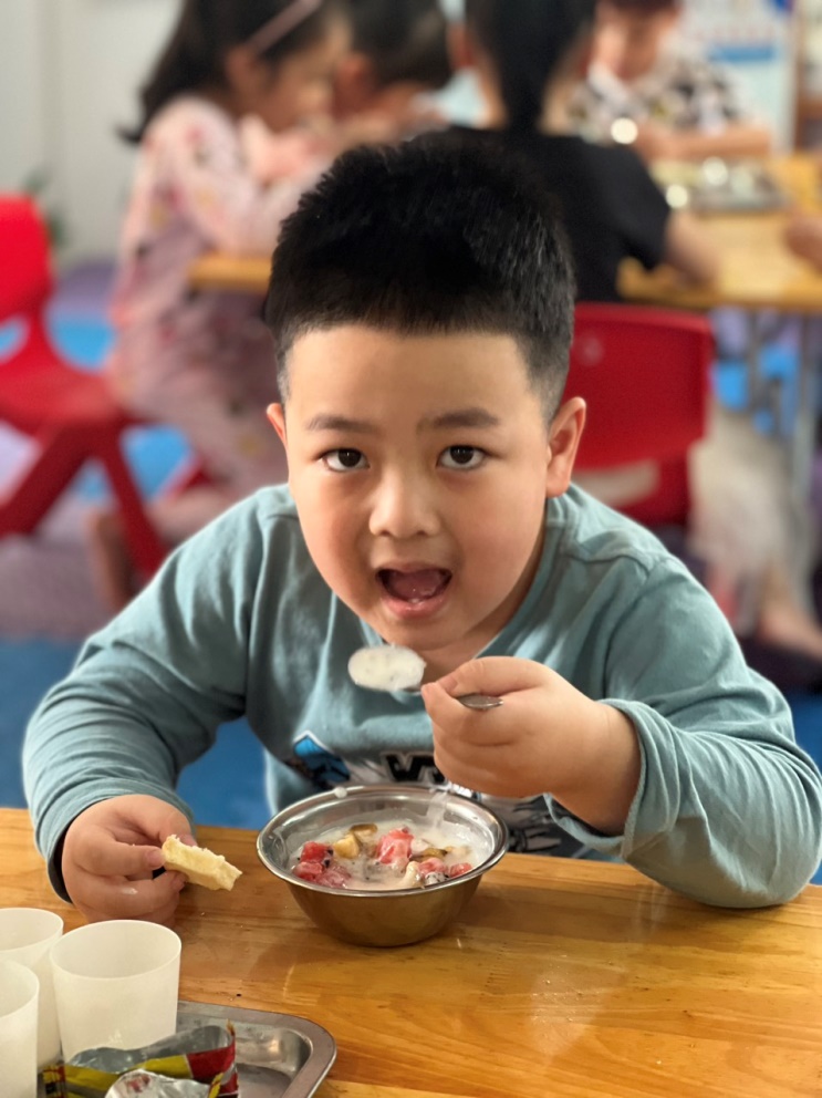 G:\Diễm MG Tuổi thơ\20. Truyền thông\Hoa quả dầm\z4171230519905_38e423fa70364a51a5400c8c73a6db69.jpg