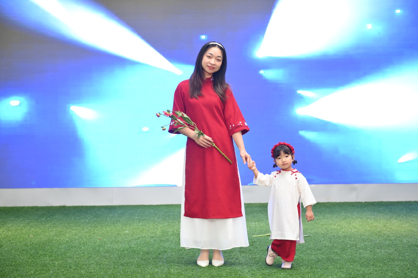 D:\ẢNH\chao xuan at ty 2025\PPX_0163.JPG