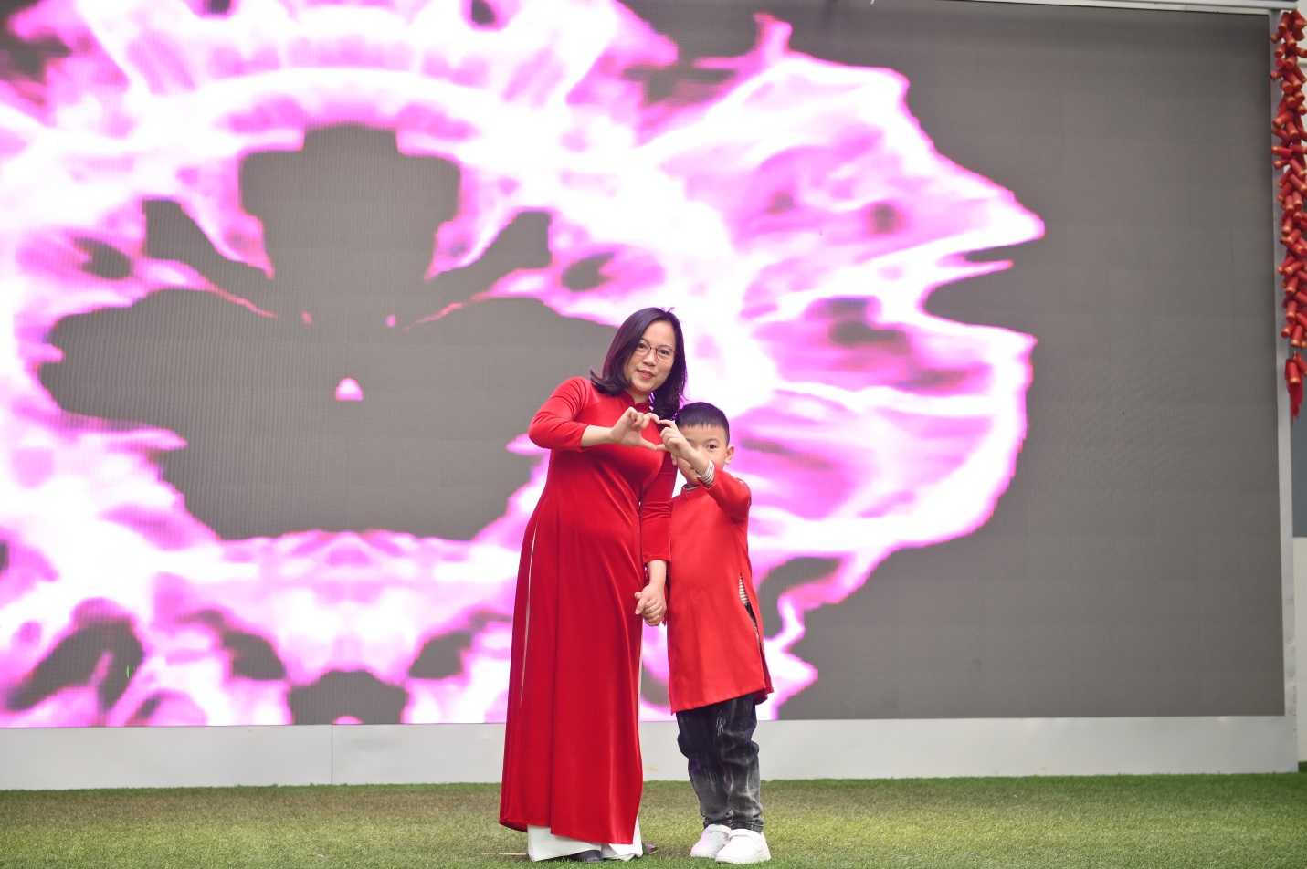 D:\ẢNH\chao xuan at ty 2025\PPX_0336.JPG