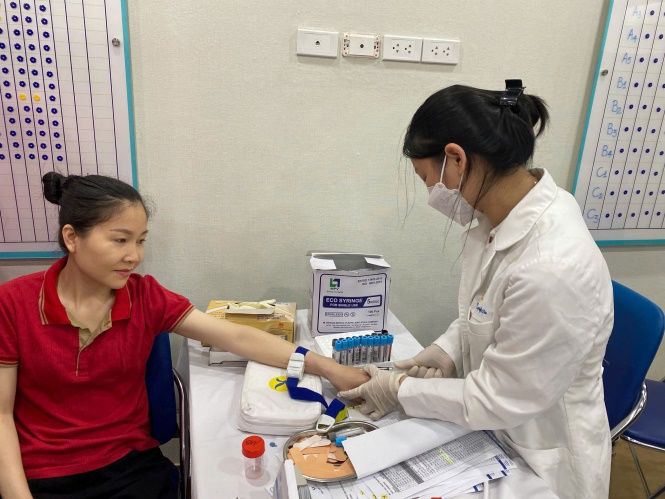 G:\Diễm MG Tuổi thơ\DU LIEU CAC NAM\15. ANH\Khám sk NV 25-26\gen-h-z7117587441783_f8bf9cf9cf040fe2cf153589ef22403b.jpg