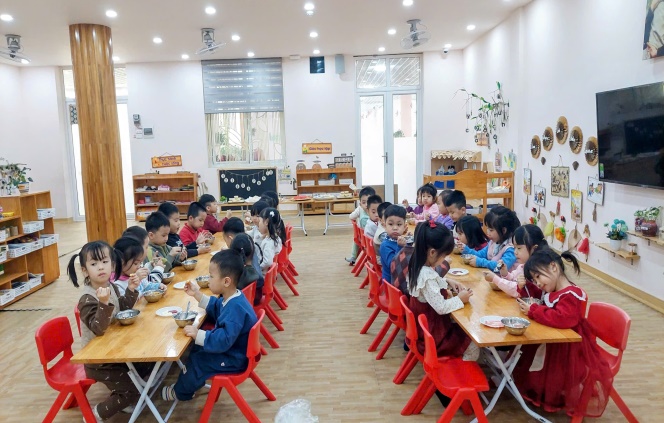 C:\Users\Admin\Desktop\Ảnh Buffet chào 2026\B2\gen-h-z7367375479459_b5e84463f2e1963db2774f5e505eb907.jpg