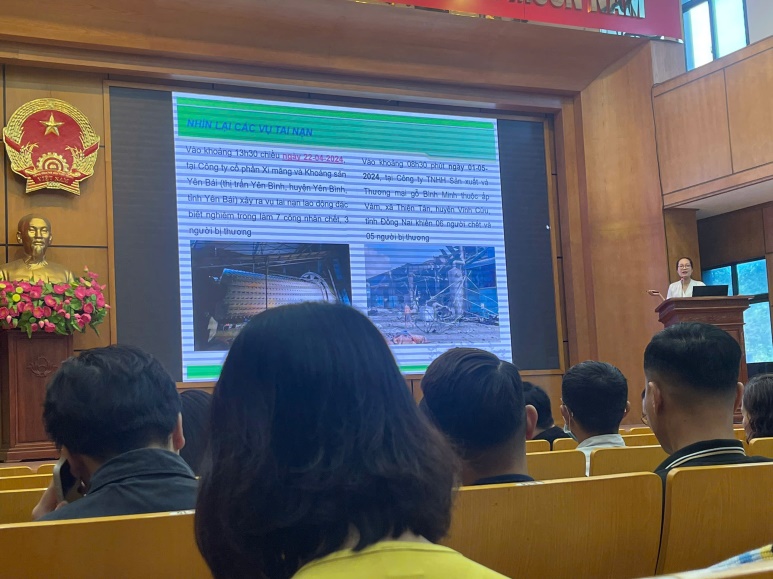 G:\Diễm MG Tuổi thơ\Năm học 2024-2025\3. NUOI DUONG\Bồi dưỡng cho ND\DB VSATTP\z6506743881908_f6feff6a095e2d7c3f0bb535c2409405.jpg