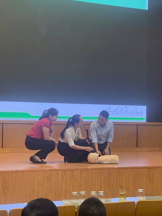 G:\Diễm MG Tuổi thơ\Năm học 2024-2025\3. NUOI DUONG\Bồi dưỡng cho ND\DB VSATTP\z6506743870518_51034b3436aa771ec46af88e01d0dd11.jpg