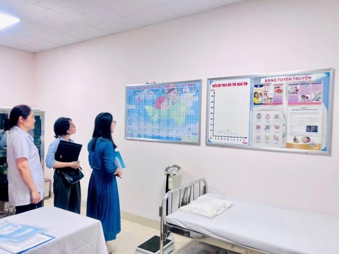 G:\Diễm MG Tuổi thơ\DU LIEU CAC NAM\15. ANH\Ktra VSMT và Y tế 4.2025\z6537521925207_5e00126be02a1116590ec79d6892ef13.jpg