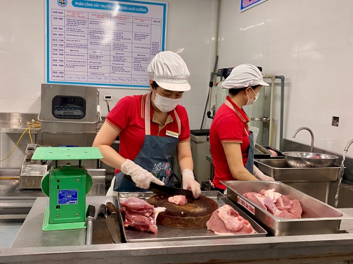 G:\Diễm MG Tuổi thơ\DU LIEU CAC NAM\15. ANH\Ktra VSMT và Y tế 4.2025\z6537522114487_1c129d5fcc036424bcab67c7c9537b58.jpg