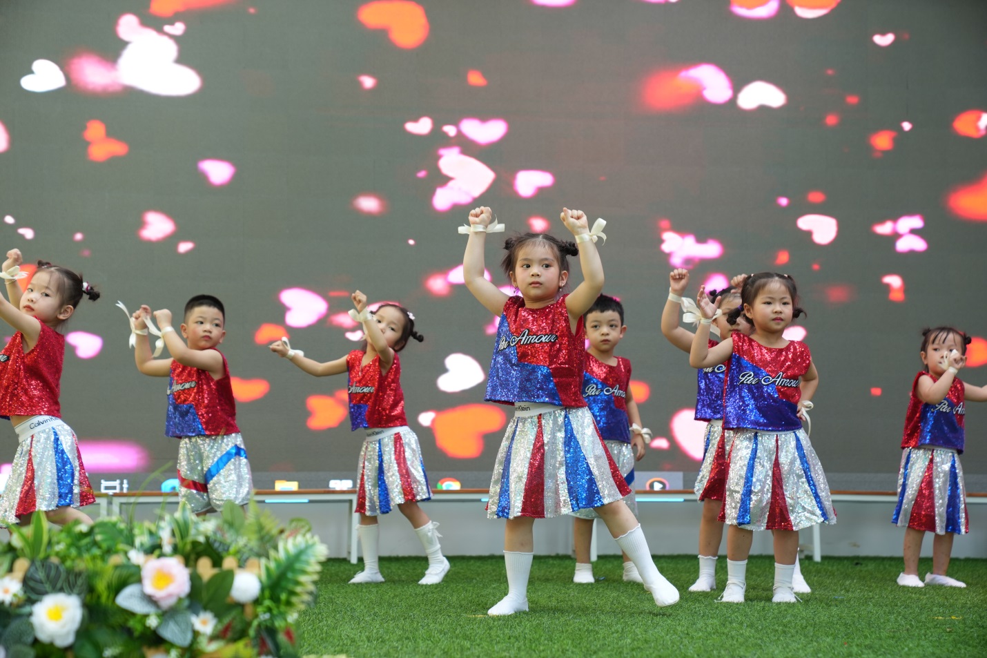 D:\Anh Khai Giang 2025-2026\Anh trương\DOM01259.JPG