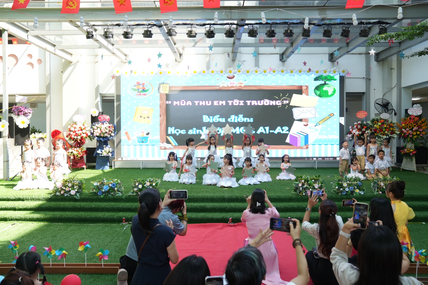 D:\Anh Khai Giang 2025-2026\Anh trương\DOM01334.JPG