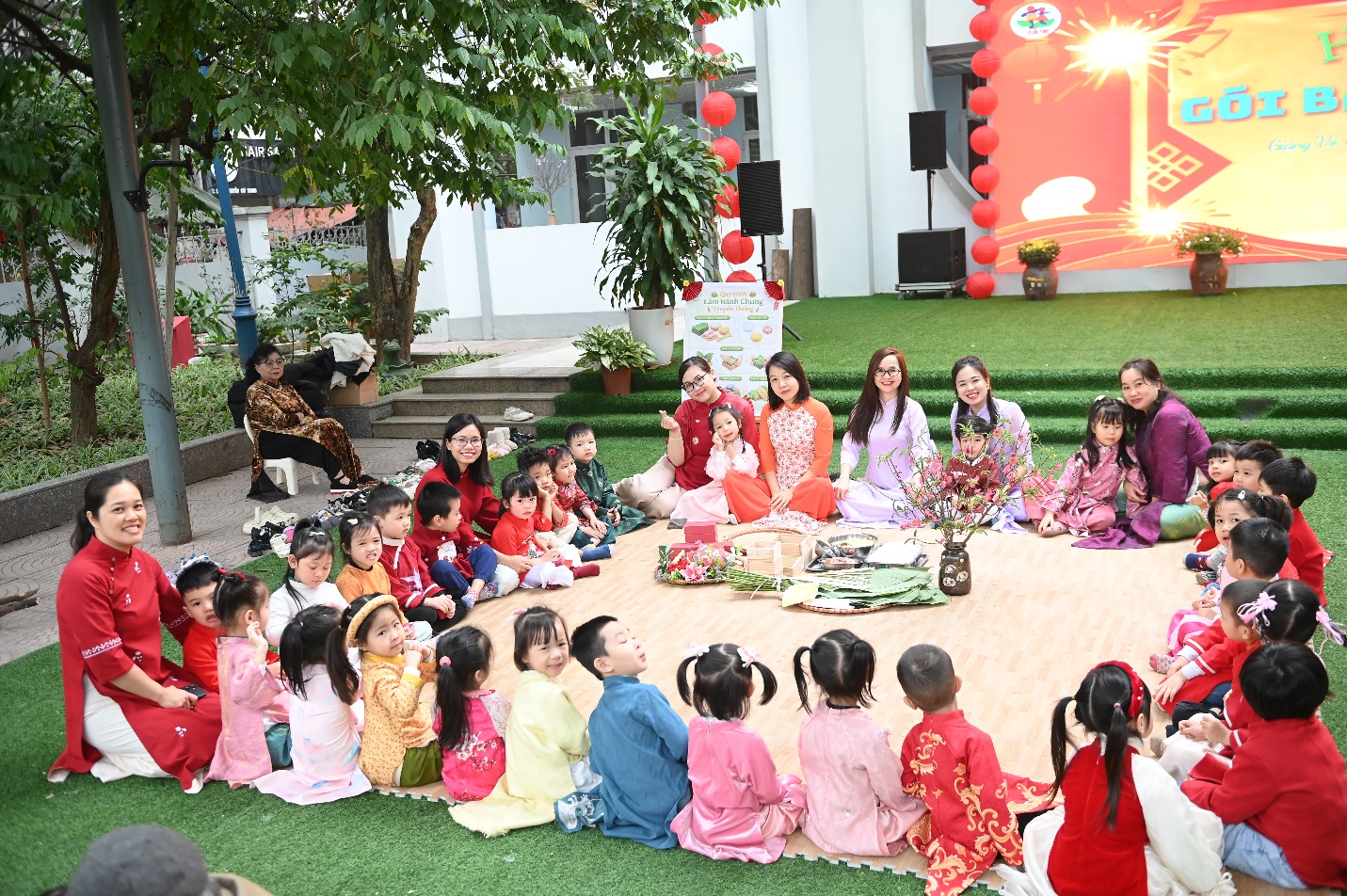 D:\Ảnh và video Tuổi Thơ\Trường Tuổi Thơ\7.ẢNH CHỤP HOẠT ĐỘNG CỦA TRẺ\2025-2026\Lễ hội Xuân\Lễ hội Xuân 2026\KIC_1622.JPG