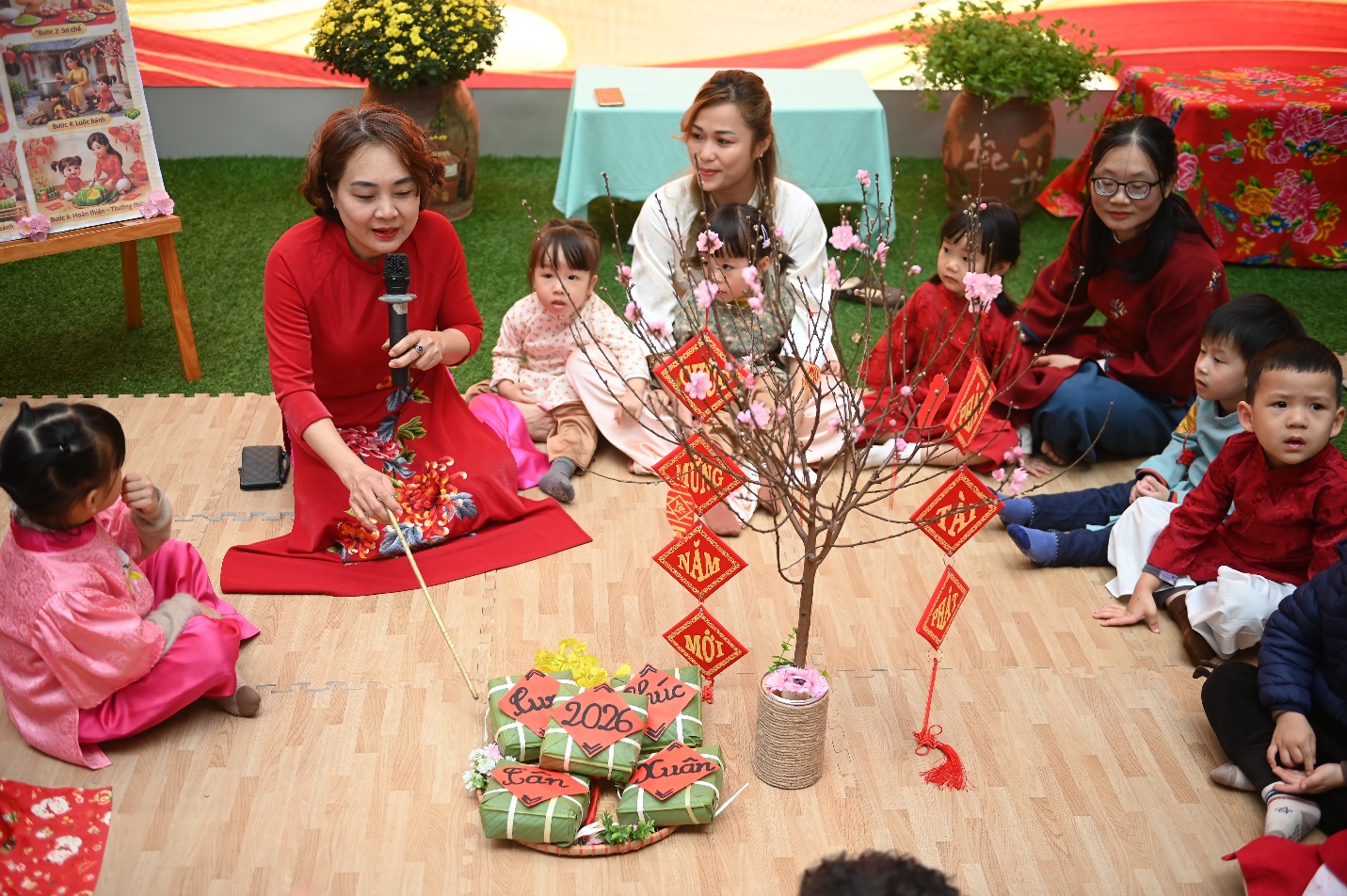D:\Ảnh và video Tuổi Thơ\Trường Tuổi Thơ\7.ẢNH CHỤP HOẠT ĐỘNG CỦA TRẺ\2025-2026\Lễ hội Xuân\Lễ hội Xuân 2026.1\KIC_1819.JPG