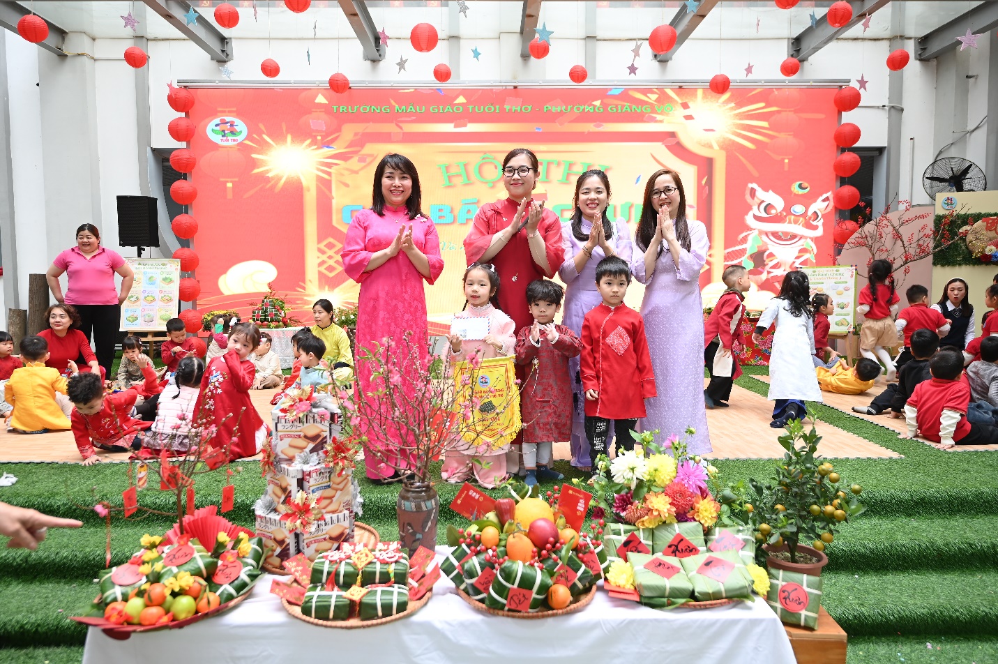 D:\Ảnh và video Tuổi Thơ\Trường Tuổi Thơ\7.ẢNH CHỤP HOẠT ĐỘNG CỦA TRẺ\2025-2026\Lễ hội Xuân\Lễ hội Xuân 2026.1\KIC_1909.JPG